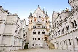 Building a castle" explains why it's nearly impossible to create great  software - GitClear