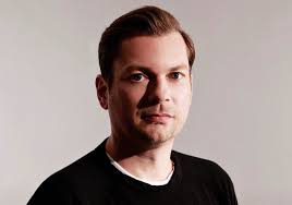 Eva-Maria Dombrowski, Autor bei W.Punkt