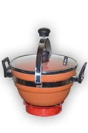 Multiple pots easily make a decorative set. Earthen Clay Cooker 3 Liter Glass Lid At Rs 550 Piece Clay Pot Id 20472615212