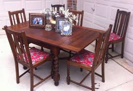 1920 S Barley Twist Table And Chairs That Was Was Too Beautiful To Paint Restained And Recond Barley Twist Table Barley Twist Furniture Kitchen Table Makeover