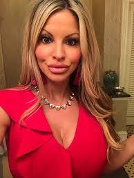 Lori Slifer's Instagram, Twitter & Facebook