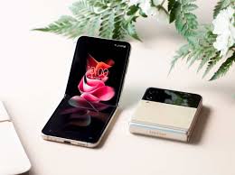 Jun 21, 2021 · galaxy z fold 3 and galaxy z flip 3 launch due in august. Gffavqemv9qrum