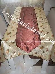 Misafirleriniz için kullanacağınız şık masa örtüsü modelleri sıklıkla parlak saten kumaştan veya kaliteli ketenden yapılır. Masa Ortusu Modelleri Havludantel Com