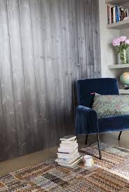 J'ai appliqué une sous couche fonds spéciaux (très accrochante comme des grains de sable dedans, prévue au départ pour accrocher sur de la faïence. Comment Peindre Du Lambris Pour Le Moderniser