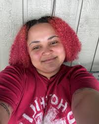 Jodi Dodge's Instagram, Twitter & Facebook