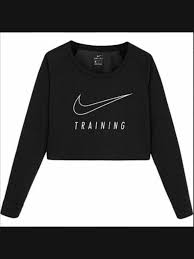 Pin By Gavriliu Diana On Luxury Life 1 Sweatshirts Crop Top Sweatshirt Nike Crop Top