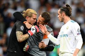 Select from premium loris karius of the highest quality. Sven Ulreich And Loris Karius Remind Us That We Re All Human After All Bavarian Football Works