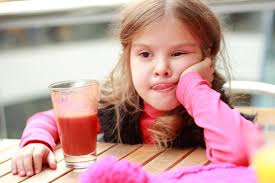 Sok od rajčice: dobrobiti i štete za žene, kalorije i recept za piće od  tijesta od rajčice