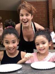 Samara felippo afirmou que passou a procurar saber mais sobre o racismo por conta da criação das filhas outro ponto levantando por samara felippo foi a preocupação com o racismo na educação. Samara Felippo Diz Que Separacao Foi Baque E Afirma Nao Gostar De Ser Mae 15 07 2020 Uol Tv E Famosos