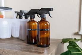 Regular glass cleaner from the store with all of its harsh ingredients has been a major trigger for her asthma, and since i am spraying the product in my thanks to clean mama and her new book, simply clean, i found this diy glass + mirror cleaner spray recipe and it has already made me a very. How To Make Homemade Glass Cleaner