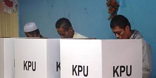 Rangkuman materi tentang perkembangan politik, ekonomi, dan sosial pada masa demokrasi terpimpin pelajaran sejarah indonesia kelas 12 pada postingan kali ini, synaoo.com akan memberikan rangkuman materi tentang perkembangan politik, ekonomi, dan sosial pada masa. Indonesia Disebut Di Bawah Sistem Politik Kebangsawanan Seperti Apa Penjelasannya Halaman All Kompas Com