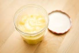 خلطة زبدة الشيا لكريم الوجه المرط ب المنزلية بالصور Homemade Wrinkle Cream Moisturizing Face Cream Homemade Face Cream