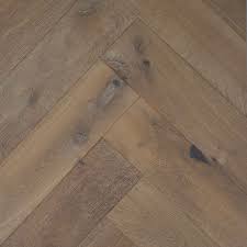 Engineered wood, floating floors (engineered) edge profile: Wood Floors Plus Engineered Oak Clearance Engineered Wood Pattern Plank Everette Off Color 4 3 4 X 3 4 7 75 Sf Ctn