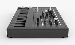 While the k2000's internal rom samples contain some samples from previously released kurzweil instruments, there are many newly recorded instruments as well. Kurzweil K250 Synthesizer
