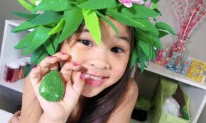 Meet Olivia: The 11-year-old owner of Texas's first self-serve bubble tea  shop