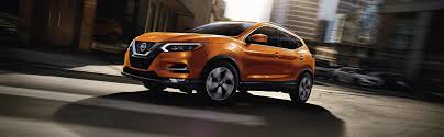5.7l/100 km better fuel economy (city). Nissan Rogue Sport Vs Toyota C Hr Andy Mohr Nissan Indianapolis