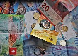 Hier, la banque nationale suisse a d�cid� d'abandonner le cours plancher de l'eurchf �. Know Your Money In Switzerland 14 Interesting Swiss Franc Facts