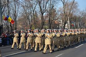 Participă în fiecare an la parada de 1 decembrie, dar niciodată nu au auzit muzica de fanfară, nu au fluturat. La Parada Militara De 1 Decembrie Prima Parte Imidoresc Ro