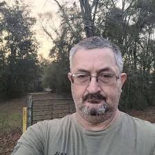 Where does the big wire off the battery go and where does the vacuum sensor  go?