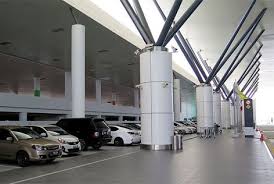 Ini cara termurah yang bisa dilakukan untuk mencapai kuala lumpur dari klia2 ataupun klia. Parking Facilities At Klia2 6 490 Covered Parking Bays 5 690 Car Bays 800 Motorcycle Bays Klia2 Info