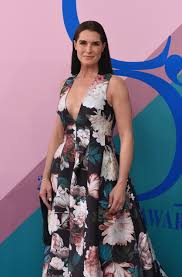 Born in new york, gross … brooke shields photos, biography, filmography, gossip. Brooke Shields Photo Shoot New Shefalitayal