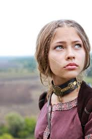 Robe Tunique Médiévale « Elsie la Rousse » pour vente. Disponible en : lin  vert, lin bleu, lin jaune, lin noir, lin naturel, lin brun, lin blanc, lin  rouge amarante, lin orange,