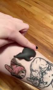If you're thinking ink, but want something small and subtle that you can still show off, a finger tattoo is exactly what you're looking for. Tattoo Fan Shows Off Whopping Ink Bubble Wobbling On Her Arm After Latest Body Art And Says It S Totally Normal