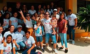 Alejandro riaño desmiente haber recibido recursos de economía naranja. Alejandro Riano Inauguro Centro De Recuperacion De Alimentos Para Ninos