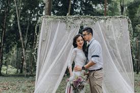 Latar belakang pemandangan alam kahiyang ayu bobby nasution foto. 30 Konsep Prewedding Outdoor Indoor Unik Casual Simple