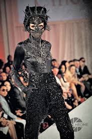 Michael cinco (fashion designer) was born on the 27th of august, 1971. Michael Cinco Michael Cinco Modestil Modenschau