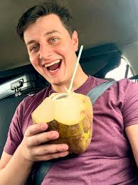 Why yes, I AM reprising my role as the gay pirate from Much Ado About  Nothing; how did you know ;)