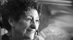 Los Premios Nacionales reconocen a más mujeres que hombres por primera vez  en su historia