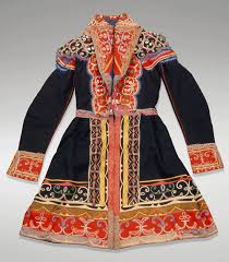 Museum Of History On Twitter Captain Henry Dunn O Halloran Received This Coat When He Was Made An Honorary Mi Kmaq Chief In 1841 Artifact Http T Co Fshlotilon What was micmac clothing like? captain henry dunn o halloran received