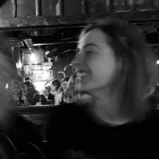 Annika Schultz (@AnnikaStz)