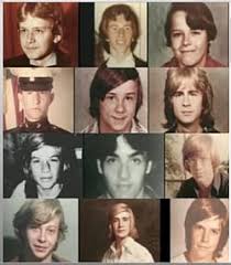 Cunanans body was interred in a mausoleum at holy cross cemetery, in san diego. Konnen Queere Serienmorder Innen Emanzipatorisch Sein Queer De