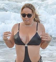 Check spelling or type a new query. Mariah Carey S Awesome Nip Slip Pictures From Hawaii 3 Photos The Fappening