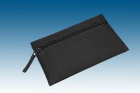 Die berechtigungsscheine werden seit dem 4.1.2021 an die krankenkassen und. Face Mask Ticado