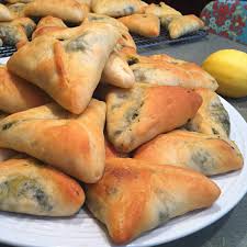Pix Fiz Lebanese Spinach Pies Fatayir Middle East Recipes Syrian Food Recipes