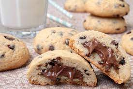 Read tips, ingredients, cooking time and methods of preparation of our quick, easy and tasty cookies recipes. Nutella Cookies Biscotti Con Cuore Cremoso E Goloso