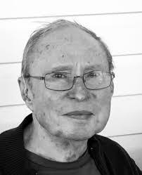 Lee Lowe's Instagram, Twitter & Facebook