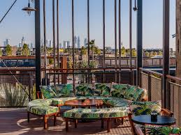 Get us in your inbox sign up to our newsletter for the latest and greatest from your city and beyond. Stars N Bars American Sports Bar Lounge La Mer Jumeira 1 Dubai Uae