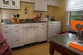 Maybe you would like to learn more about one of these? Emily Andy S Vintage Cottage Metal Kitchen Cabinets Retro Kitchen Vintage Kitchen Cabinets