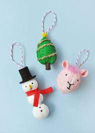 4 birchwood round ornament by artminds™. 72 Diy Christmas Ornaments Best Homemade Christmas Tree Ornaments