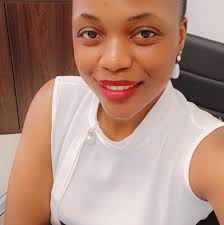 Let's choose ❤️❤️❤️😘😘😘😍😍❤️ Tune in now with your Diva Tamia from 19h00  to 21h00 with 'The sun set'. ❤️ 18h00 to 19h00