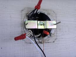 How To Replace A Ceiling Light Fixture Dengarden