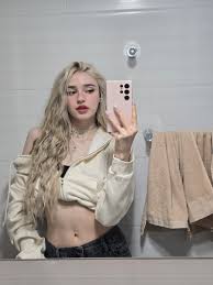 HoneyPuu on X: 8h irl stream war super funny sehen uns bald wieder <3  t.coamY1g6kEQa  X