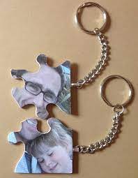 How about some fall wreaths; Get Creative With Jigsaw Puzzle Pieces