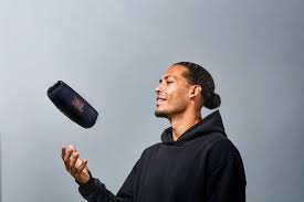 Virgil van dijk has made a seamless return to action for liverpool this season. Fussballstar Virgil Van Dijk Wird Globaler Markenbotschafter Von Jbl Jbl Pressemitteilung