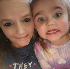 Congratulations to Hailee Brown for being selected as Hankins Middle  School's Learning Leading Award Winner for this school year.