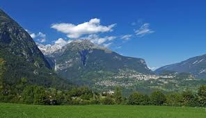 1 background 2 organizations 3 notable figures 3.1 martyrs 4 notable locations 5 episode appearances 6 trivia san lorenzo is a small country, formerly a british colony, which became independent in 1969. San Lorenzo Dorsino Trentino Dolomiten Italien